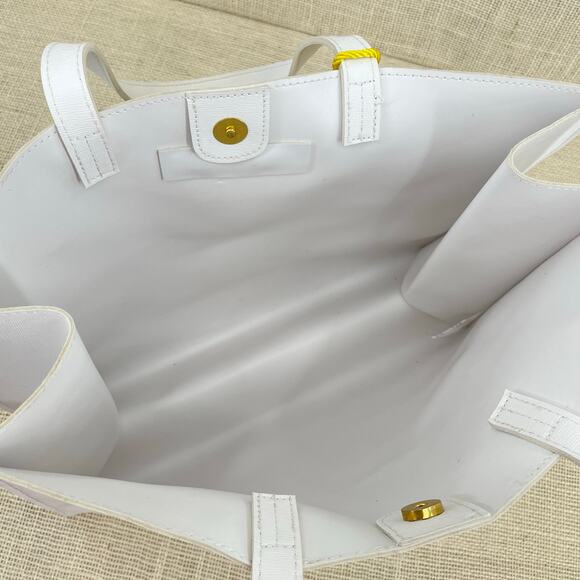 Vince Camuto large Tote, Purse, Shoulder Bag, White, Tassel detail - Picture 6 of 6